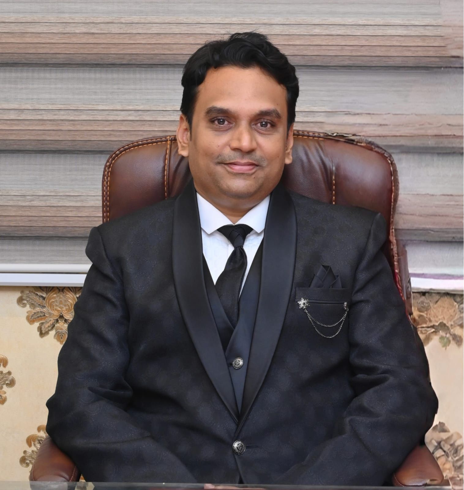 Dr. Parimal Pardeshi in Primeplus Hospital in Uruli Kanchan